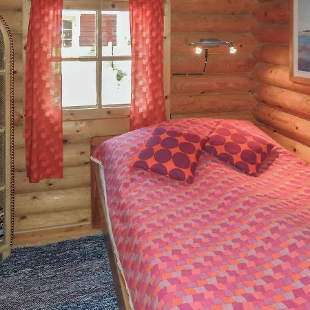 Holiday Majava 1
